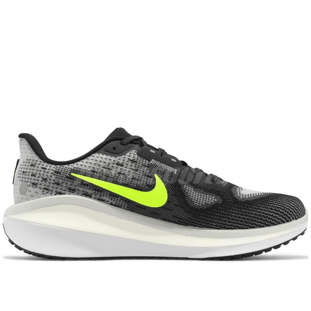 Air Zoom Vomero 17 Black Volt