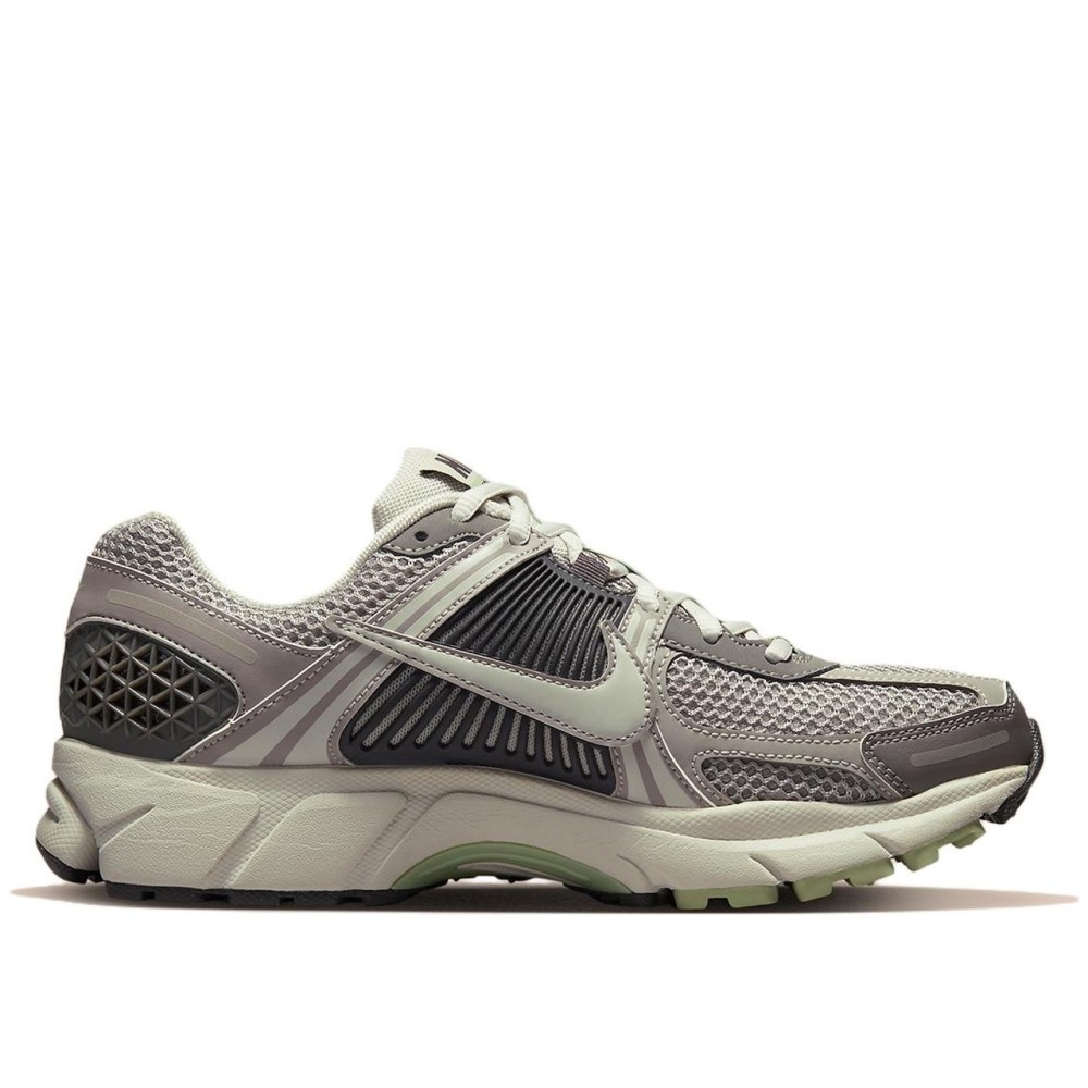 Air Zoom Vomero 5 Cobblestone Women