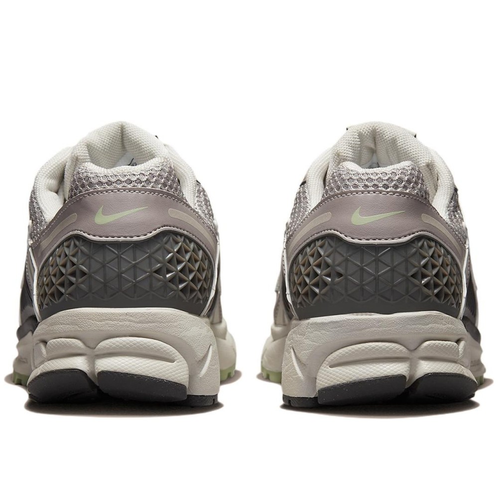 Air Zoom Vomero 5 Cobblestone Women