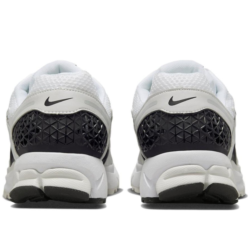 Zoom Vomero 5 White Black