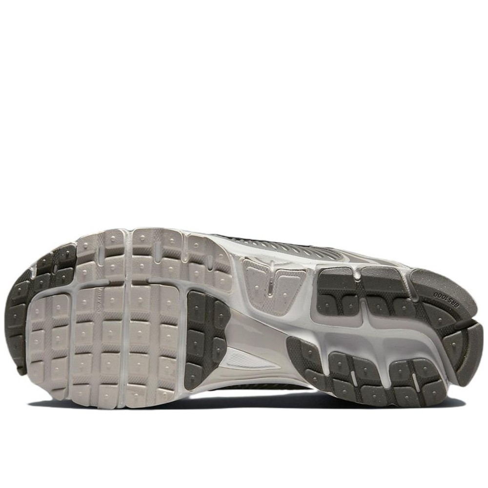 Air Zoom Vomero 5 Light Iron Ore