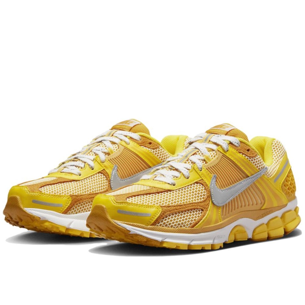 Air Zoom Vomero 5 Varsity Maize
