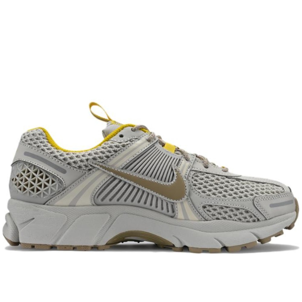 Air Zoom Vomero 5 Light Bone Women
