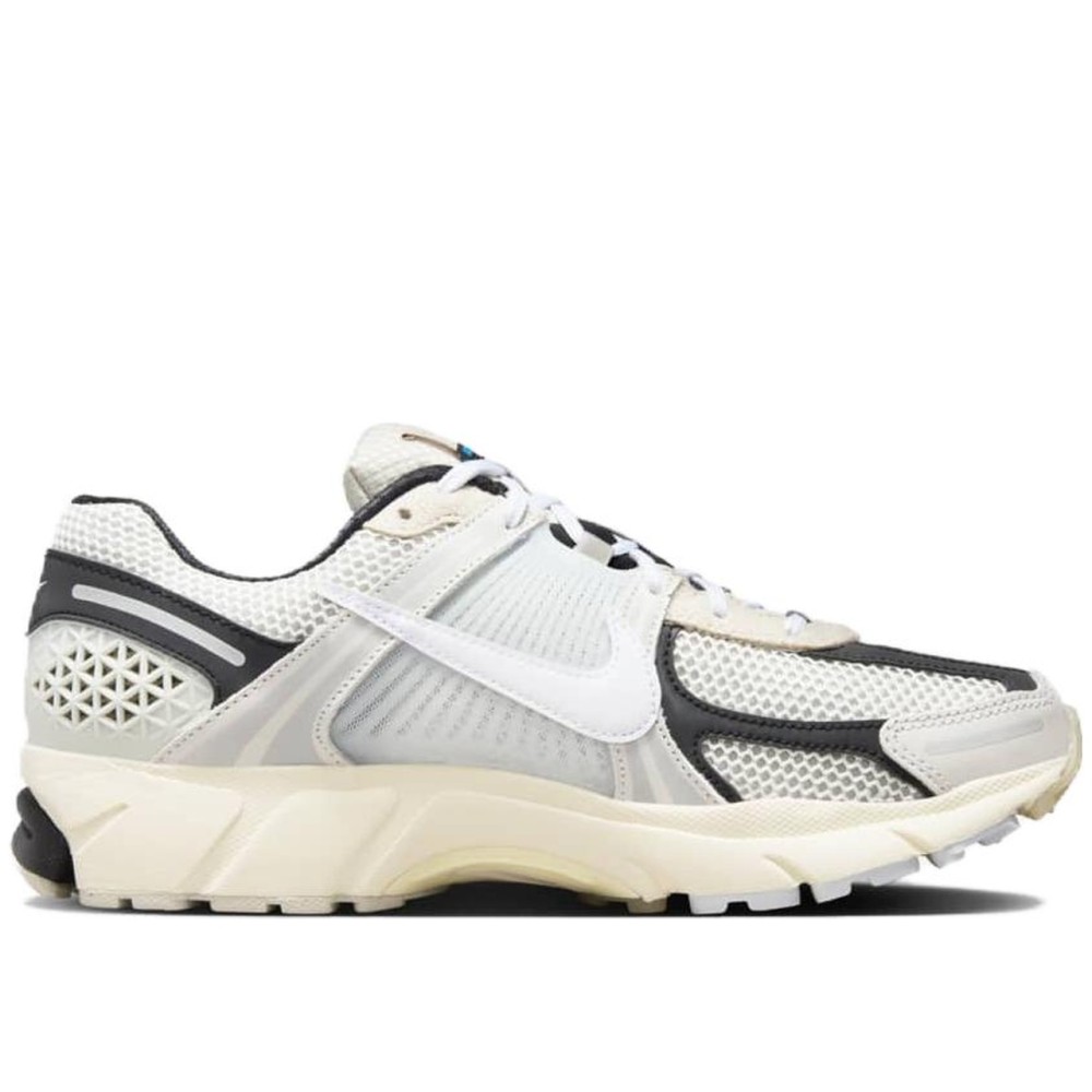 Zoom Vomero 5 Supersonic Light Bone Black