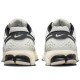 Zoom Vomero 5 Supersonic Light Bone Black