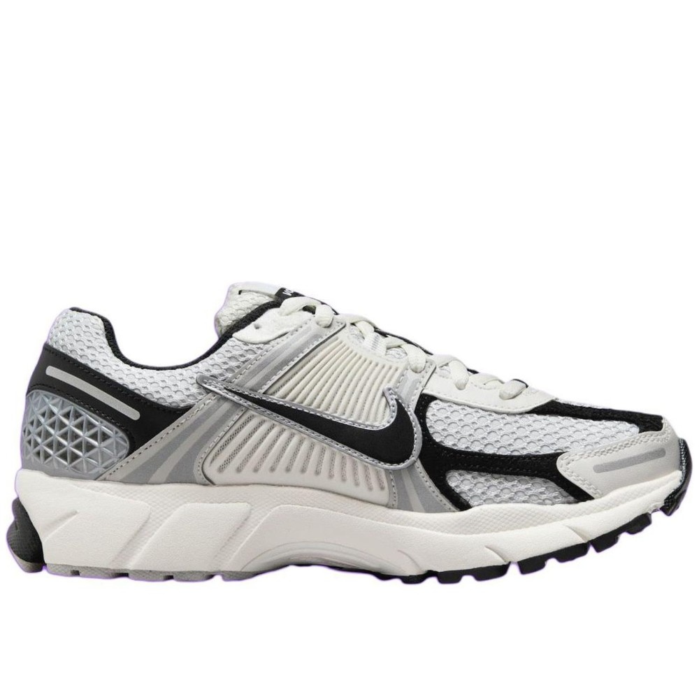 Zoom Vomero 5 Photon Dust Black Women
