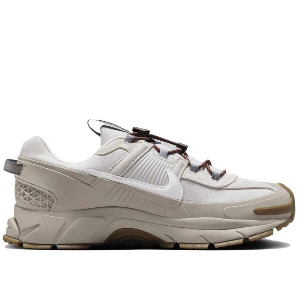Zoom Vomero Roam College Grey White Gum