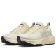 Zoomx Invincible Run 3 Light Cream