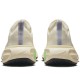 Zoomx Invincible Run 3 Light Cream