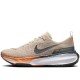 Zoomx Invincible Run 3 Oatmeal Safety Orange