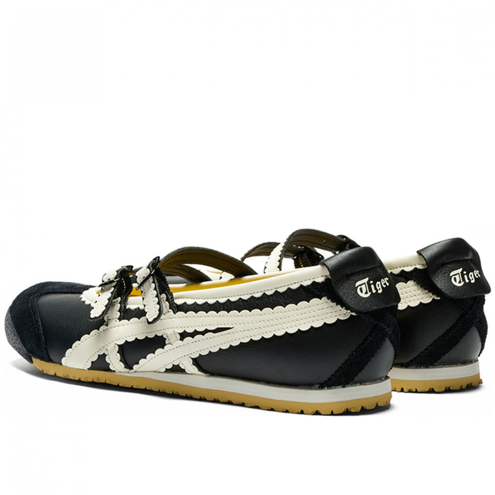 Mexico 66 Tgrs Black Cream Women S