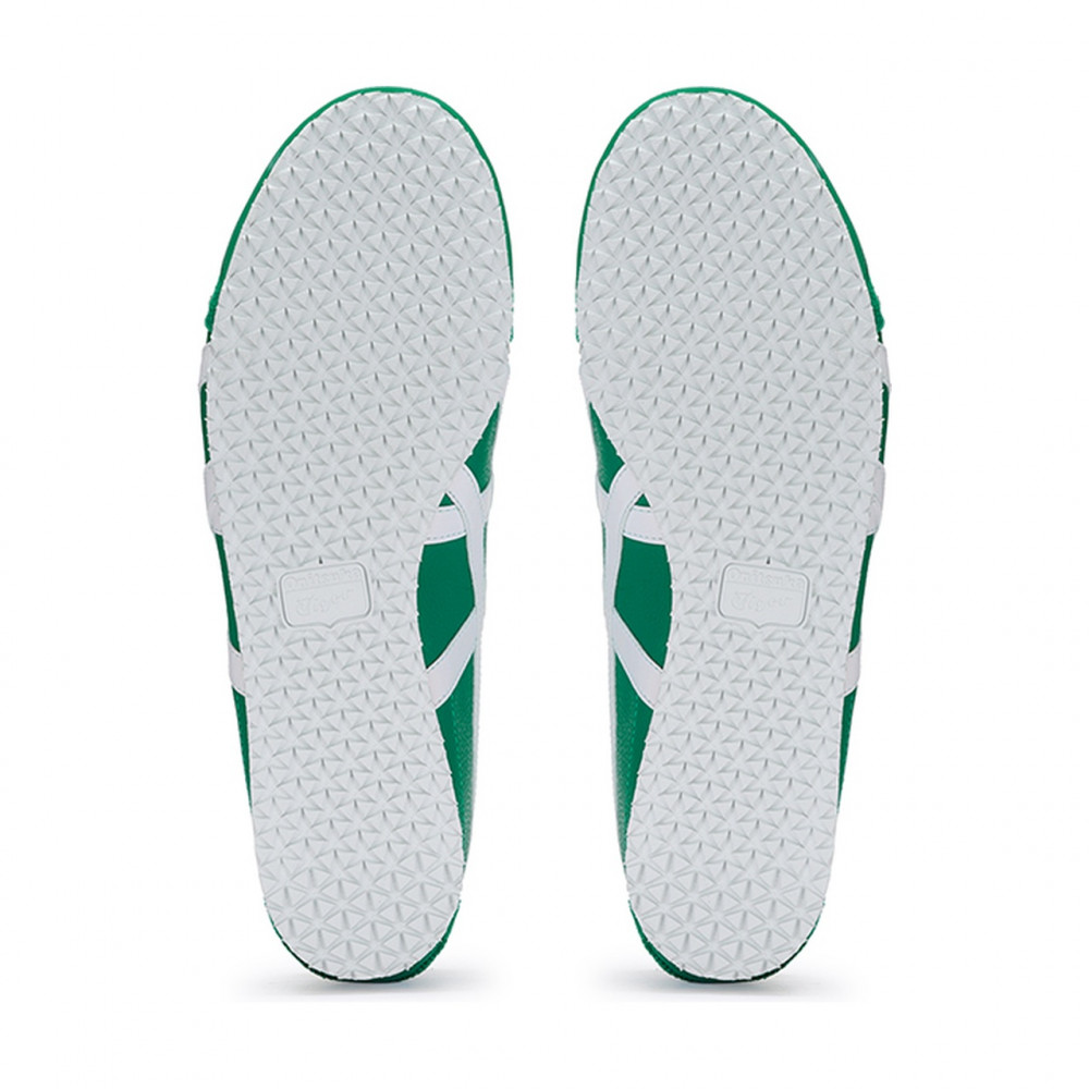 Mexico 66 Slip Resistant And Breathable Low Top Casual Shoes Green