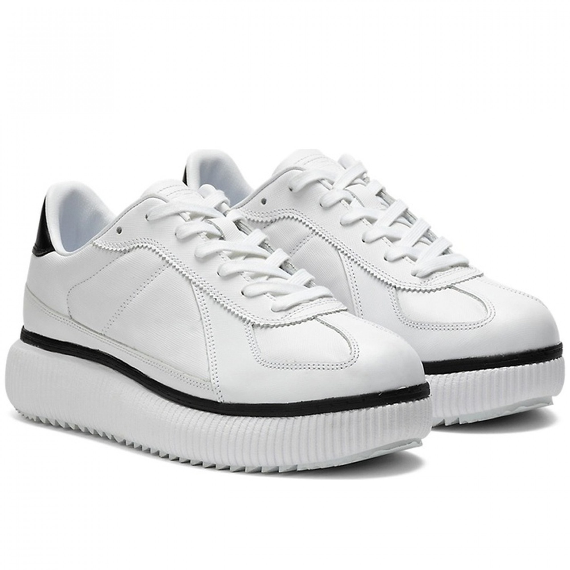 Delecity White Black