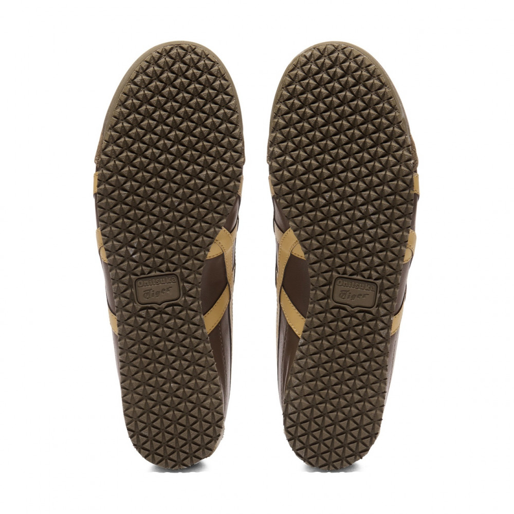 Mexico 66 Breathable Low Top Casual Shoes Brown