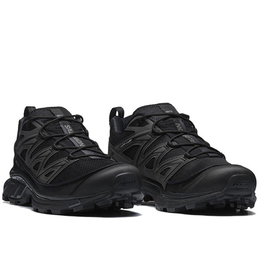 XT-6 Triple Black