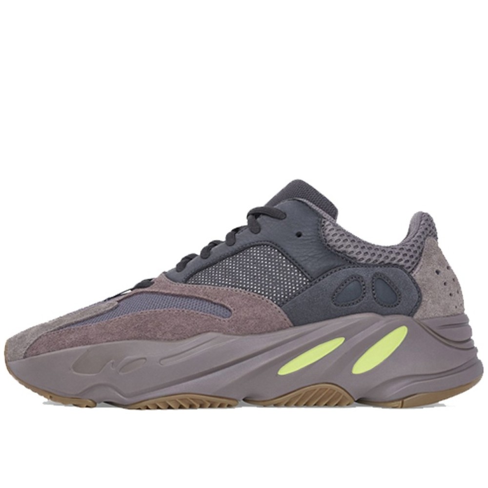 Yeezy Boost 700 Mauve
