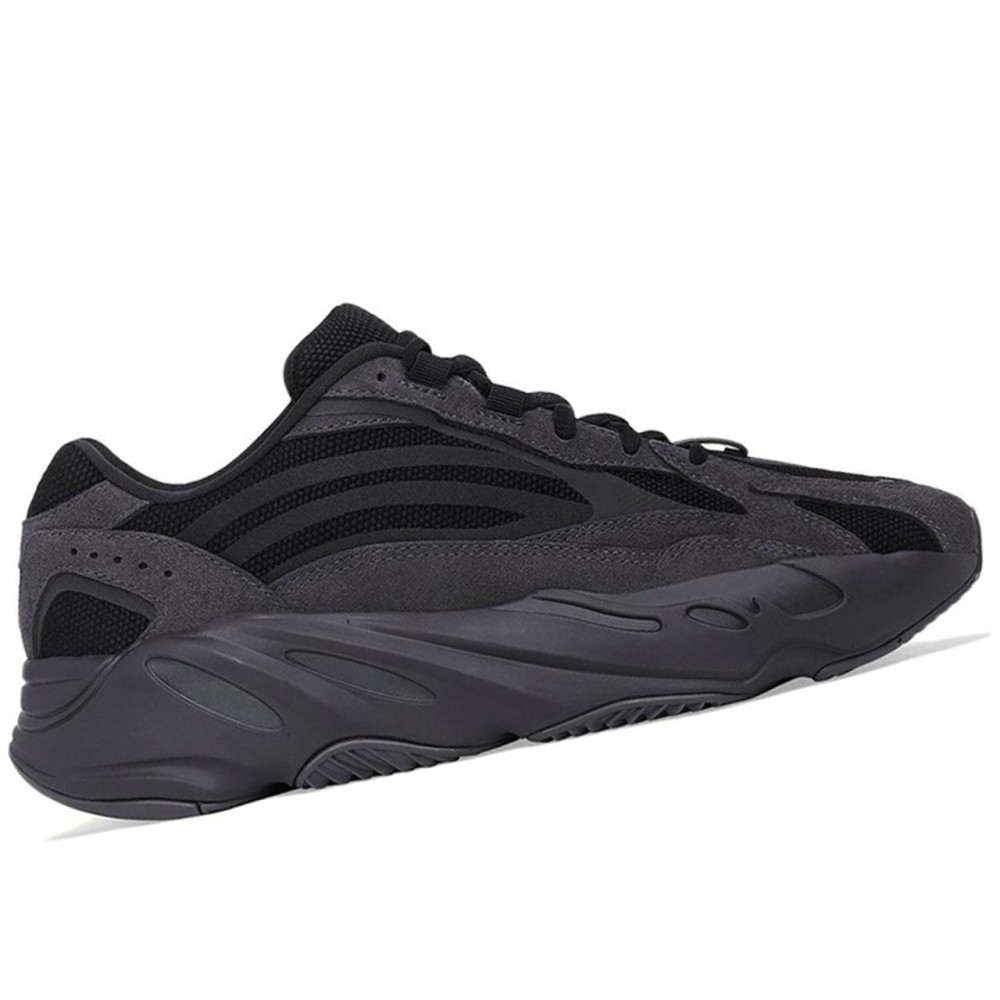 Yeezy Boost 700 V2 Vanta 2022