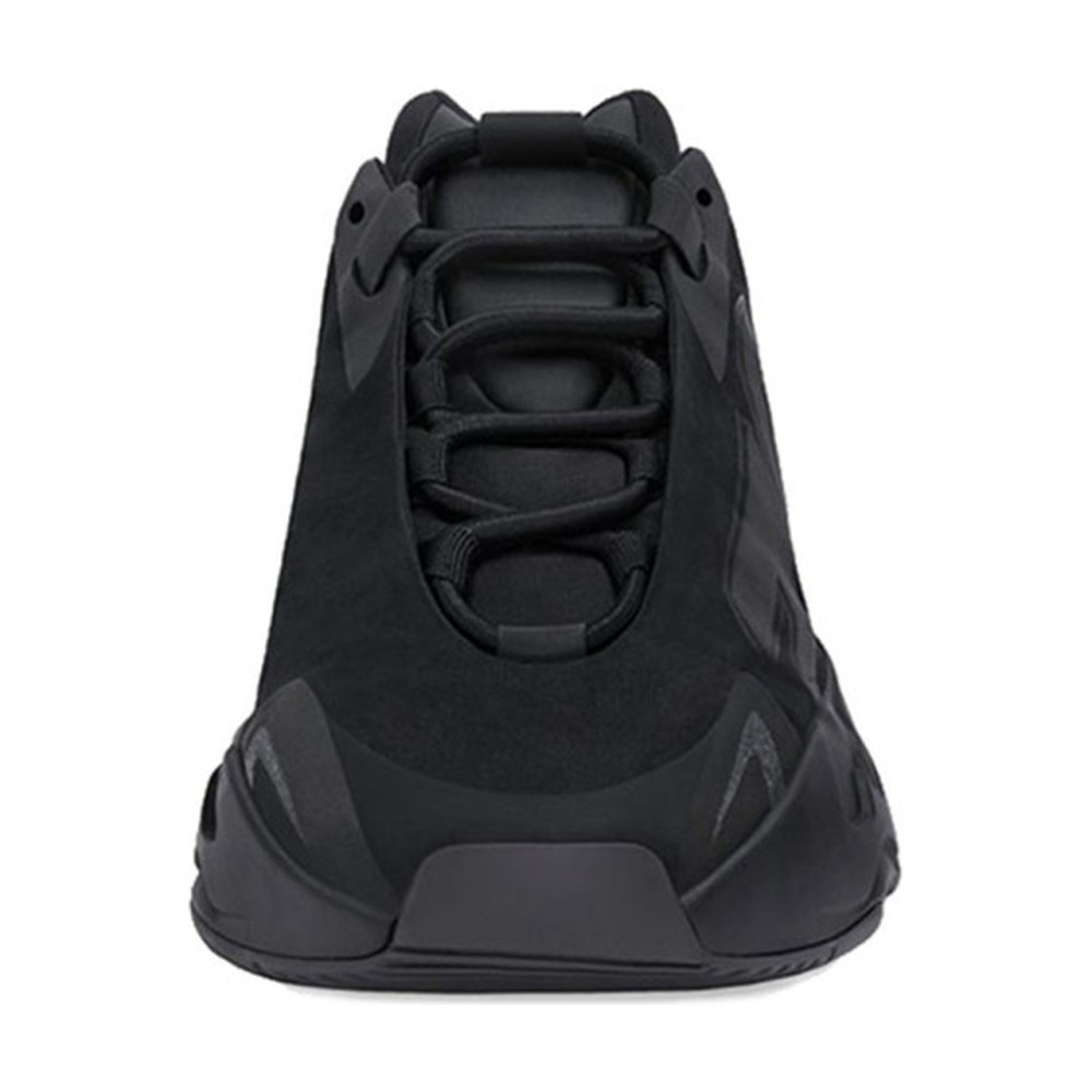 Yeezy Boost 700 Mnvn Triple Black