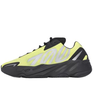 Yeezy Boost 700 Mnvn Phosphor