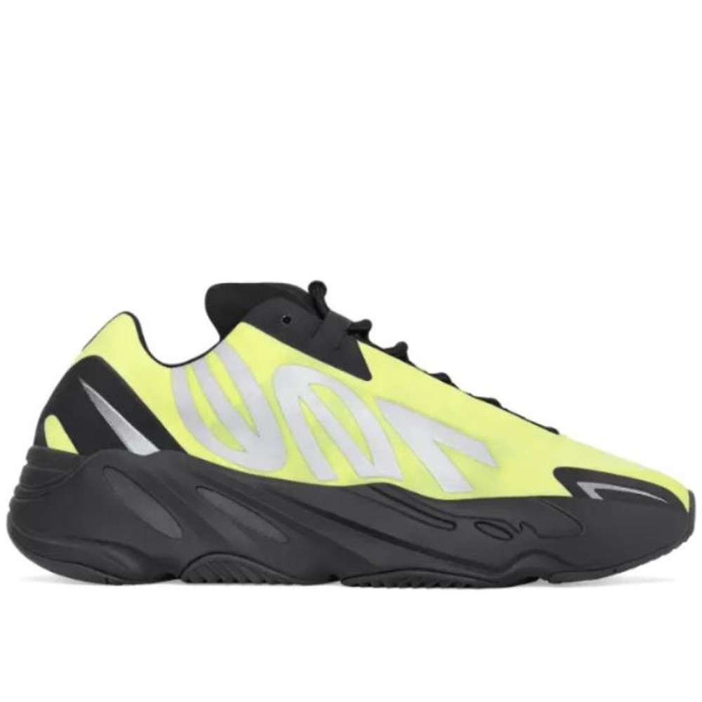 Yeezy Boost 700 Mnvn Phosphor
