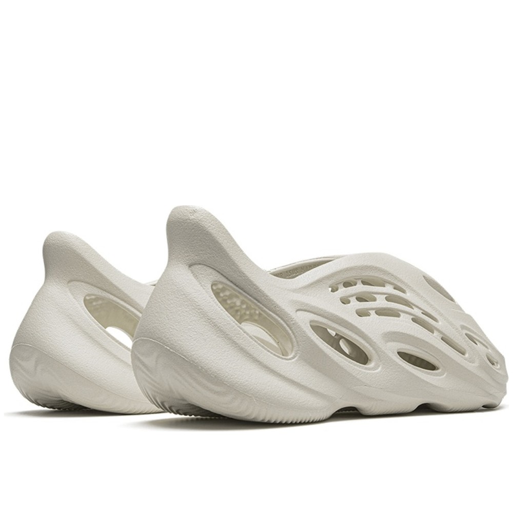 Yeezy Foam Runner Ararat